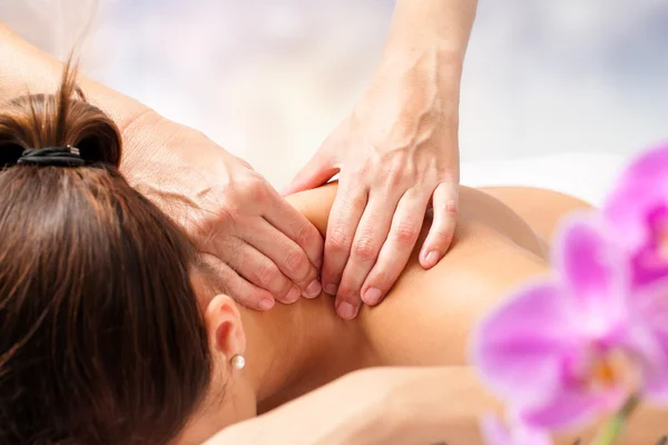 Massage pour votre séjour et vos vacances près de Bordeaux et Saint-Emilion